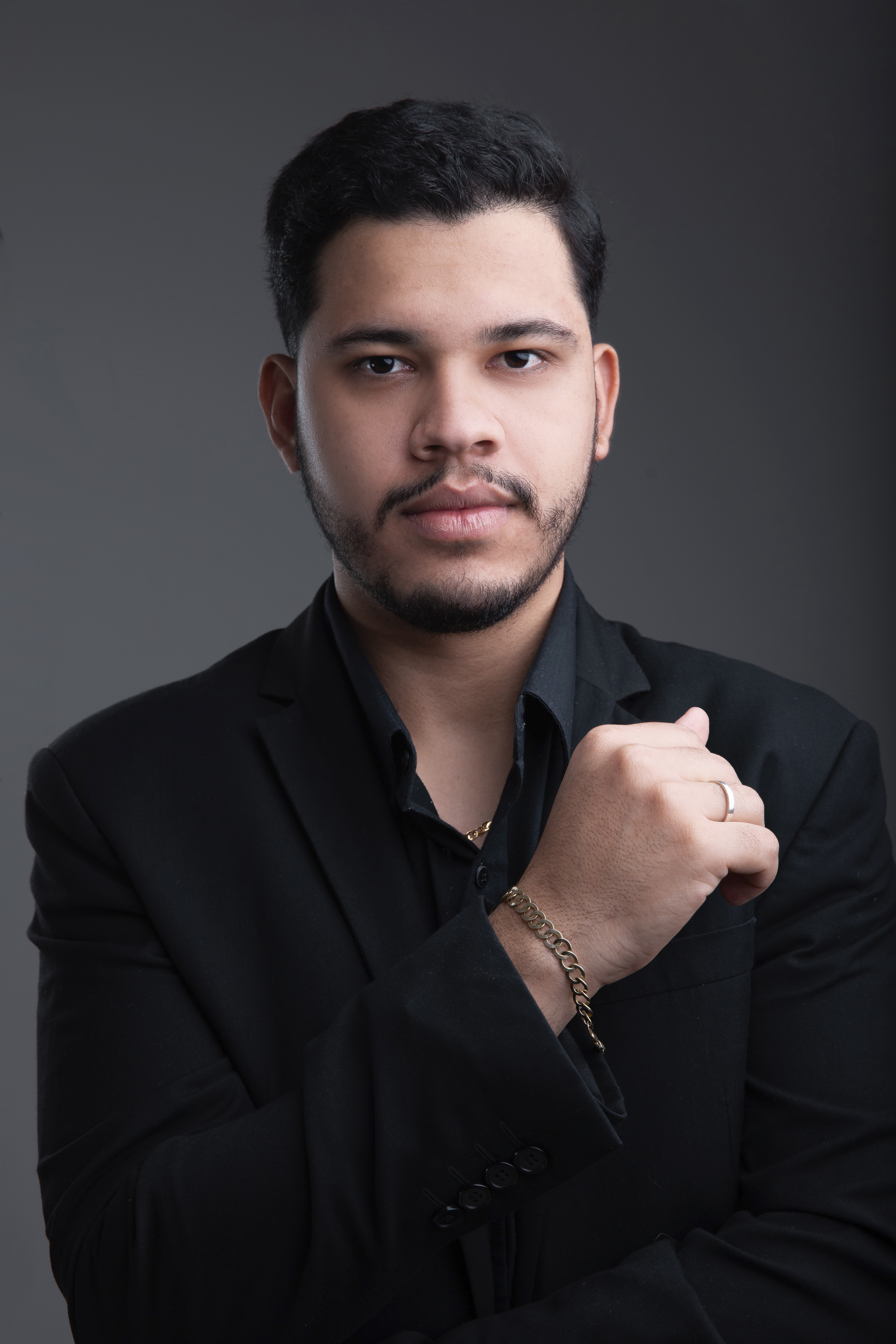 Dr. Luan Matias